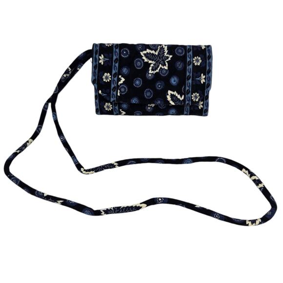 Vera Bradley Crossbody Wallet Blue Coin Pattern Retired Vintage Y2K NWT Quilted - Picture 9 of 12